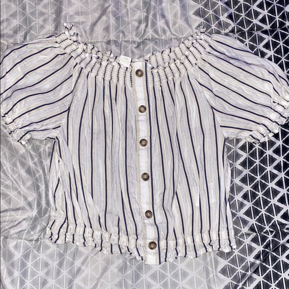 ruffle crop top